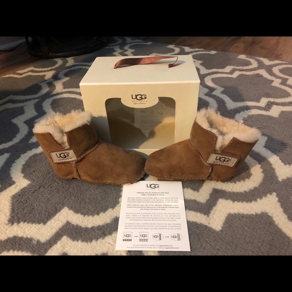Little Girl UGG Boots SIZE L